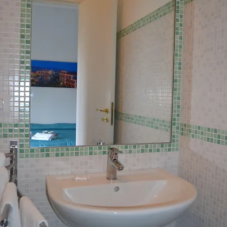 Experience Отель типа 